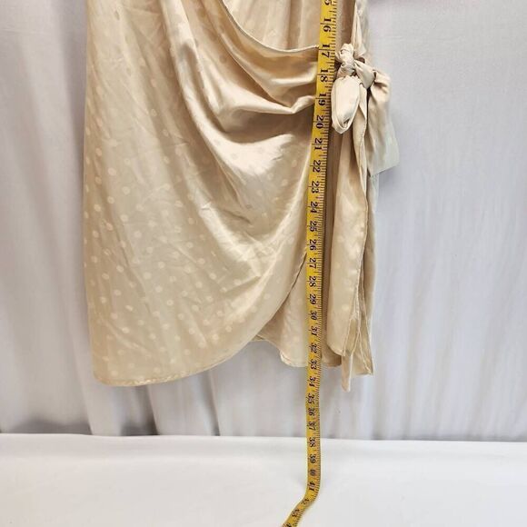 Vici Size Small Tan Casual Wrap Dress H10 - Picture 4 of 8